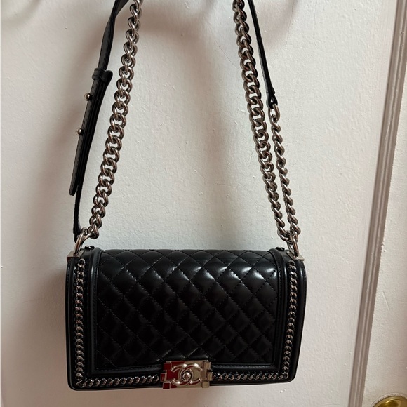 CHANEL Black Quilted Leather Boy Crossbody with Silver Hardware - Picture 3 of 11